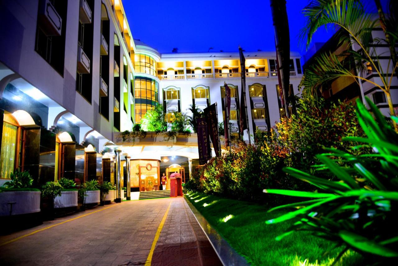 Sandesh The Prince Mysore Exterior foto