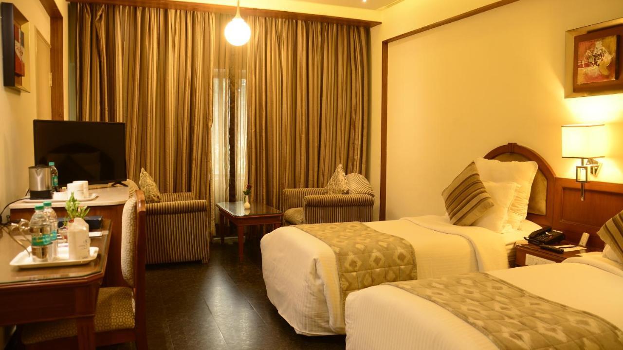 Sandesh The Prince Mysore Exterior foto