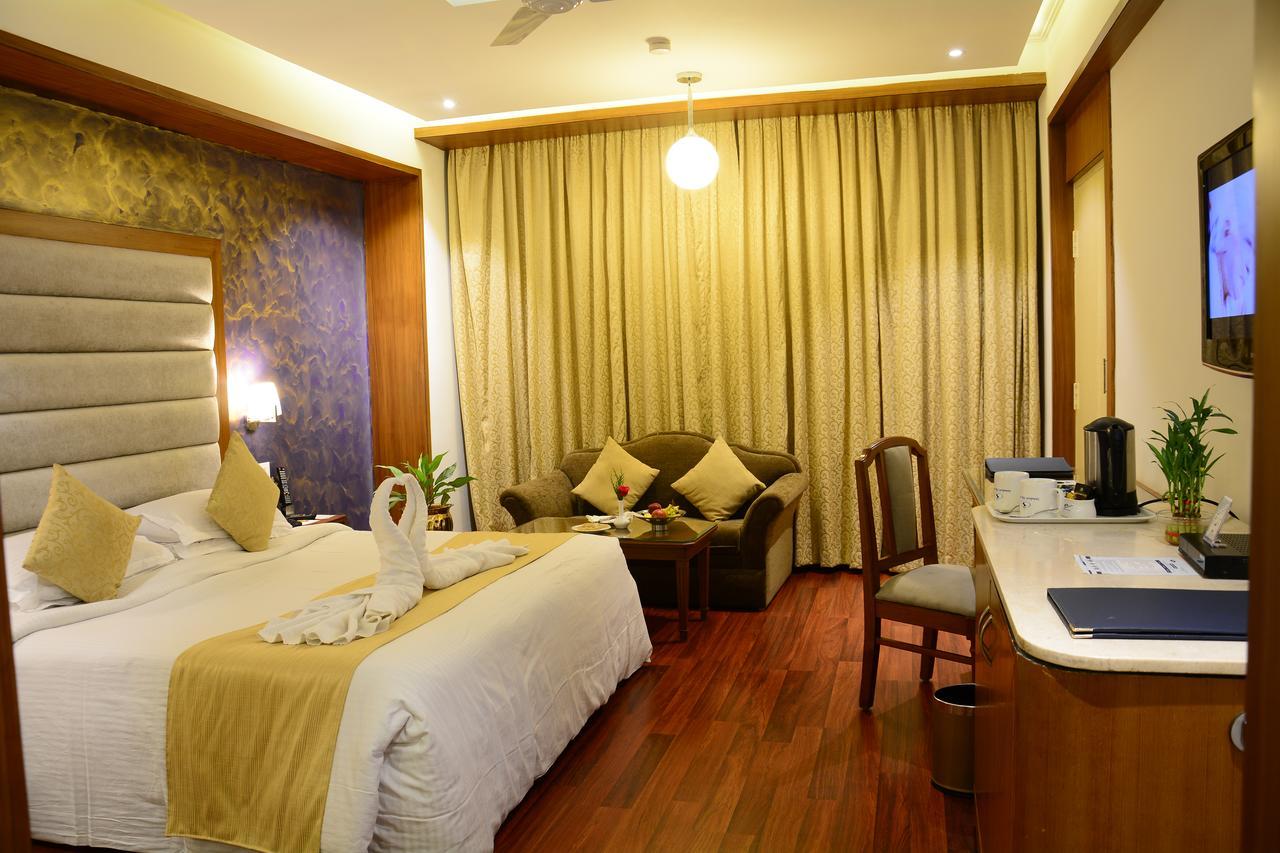 Hotel Sandesh The Prince Mysore Zimmer foto