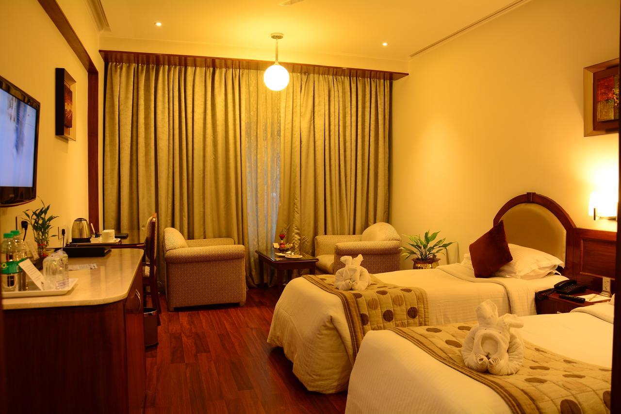 Sandesh The Prince Mysore Exterior foto